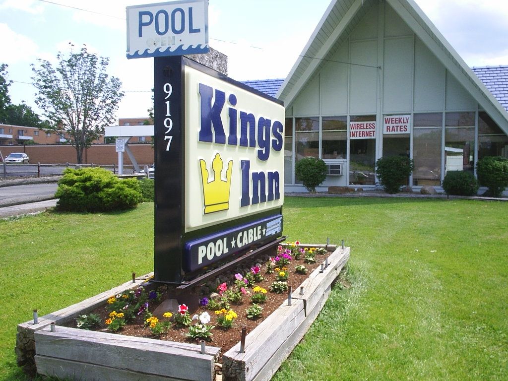 סטרונגסוויל Kings Inn Cleveland מראה חיצוני תמונה
